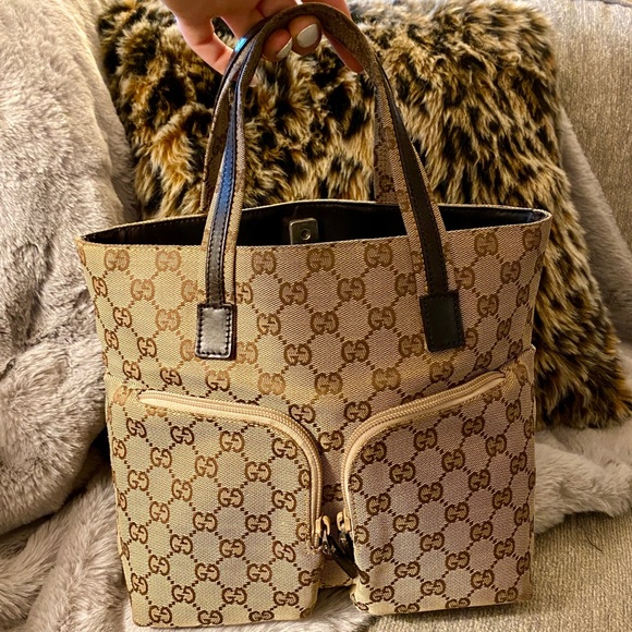SOLD Authentic Gucci Monogram Hand Bag - Picture 13 of 14